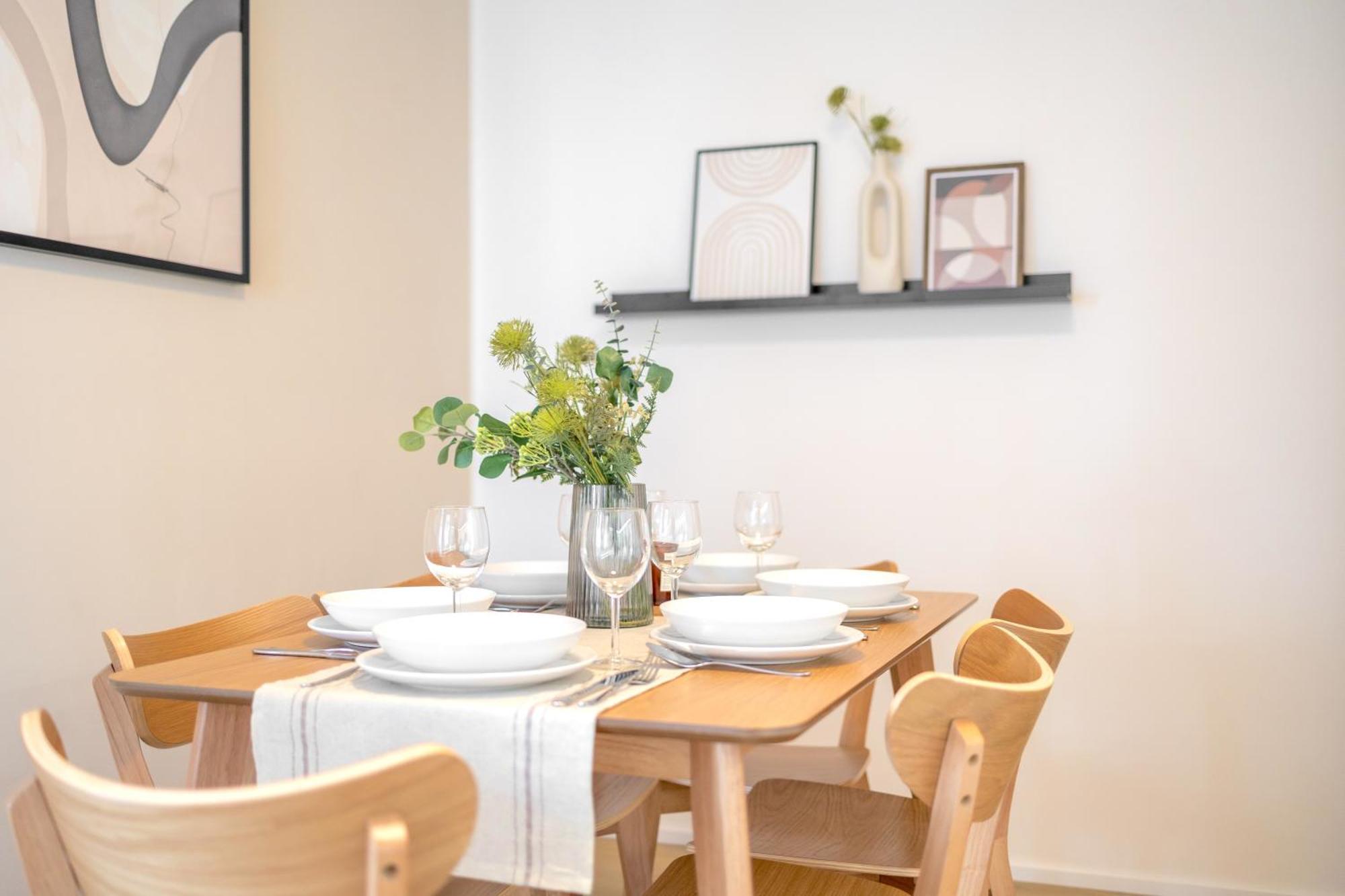 Apartament Bright 2Br - 7Th Floor, Balcony, Free Parking By Gravity Praga Zewnętrze zdjęcie