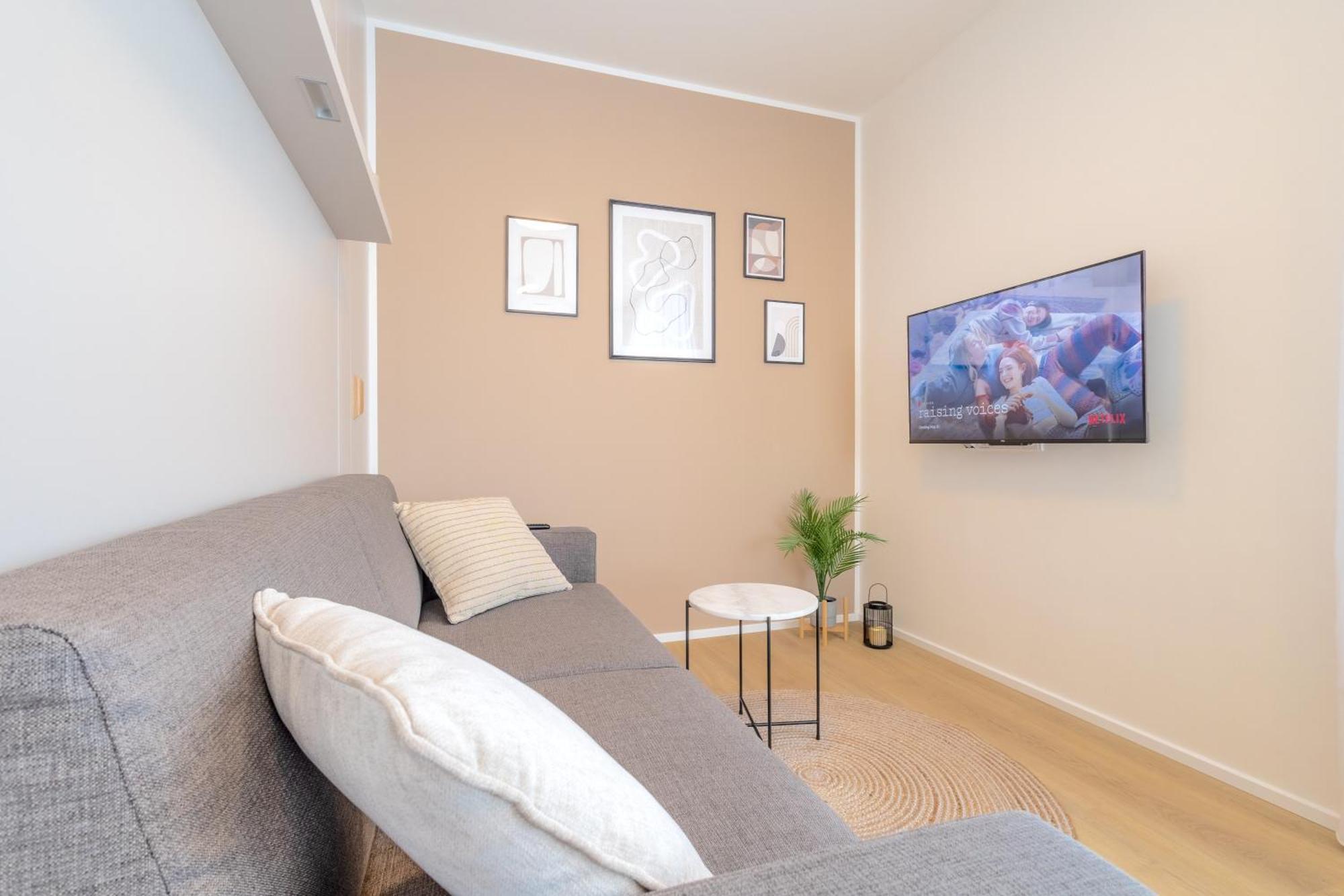 Apartament Bright 2Br - 7Th Floor, Balcony, Free Parking By Gravity Praga Zewnętrze zdjęcie