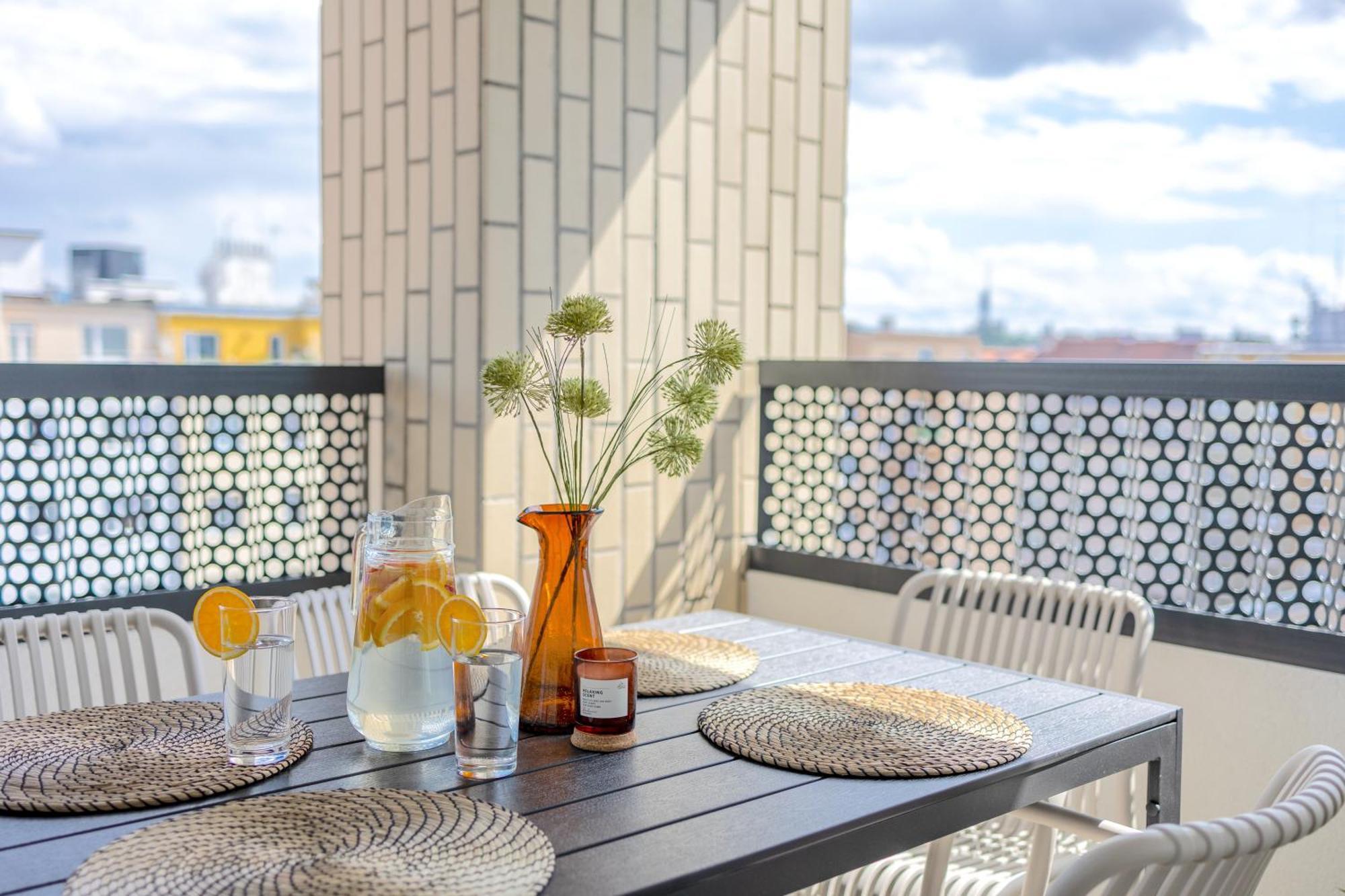 Apartament Bright 2Br - 7Th Floor, Balcony, Free Parking By Gravity Praga Zewnętrze zdjęcie