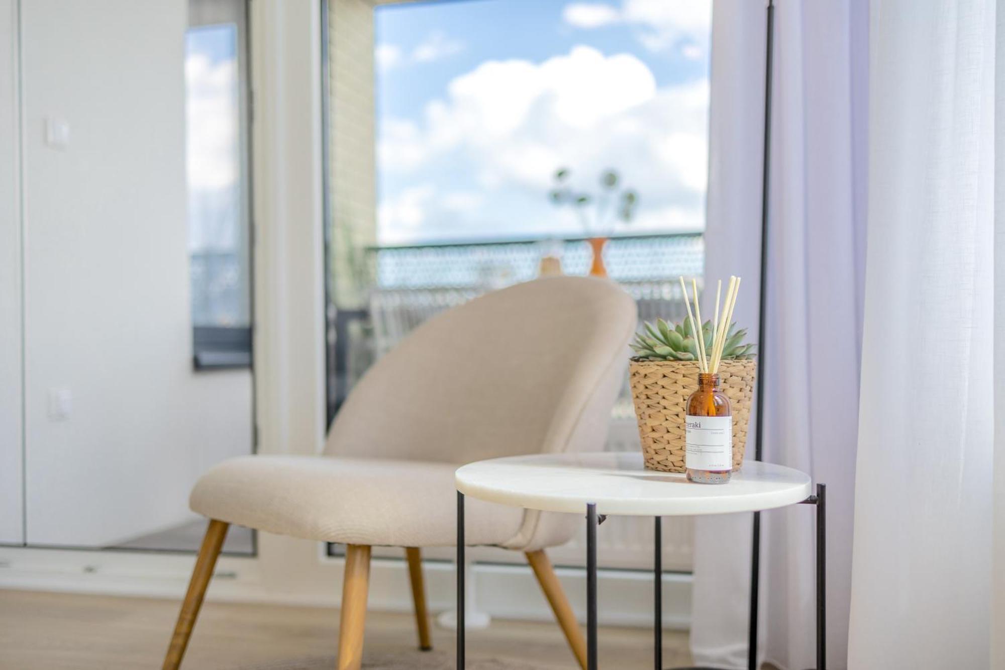 Apartament Bright 2Br - 7Th Floor, Balcony, Free Parking By Gravity Praga Zewnętrze zdjęcie