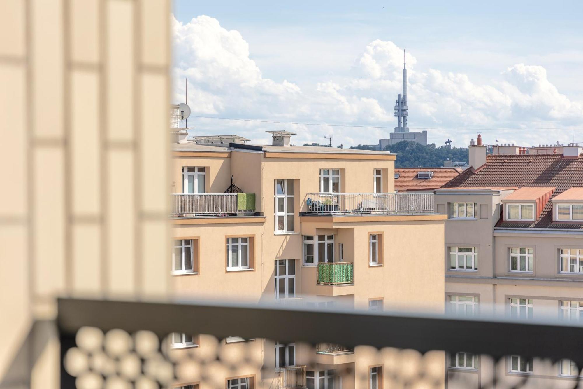 Apartament Bright 2Br - 7Th Floor, Balcony, Free Parking By Gravity Praga Zewnętrze zdjęcie