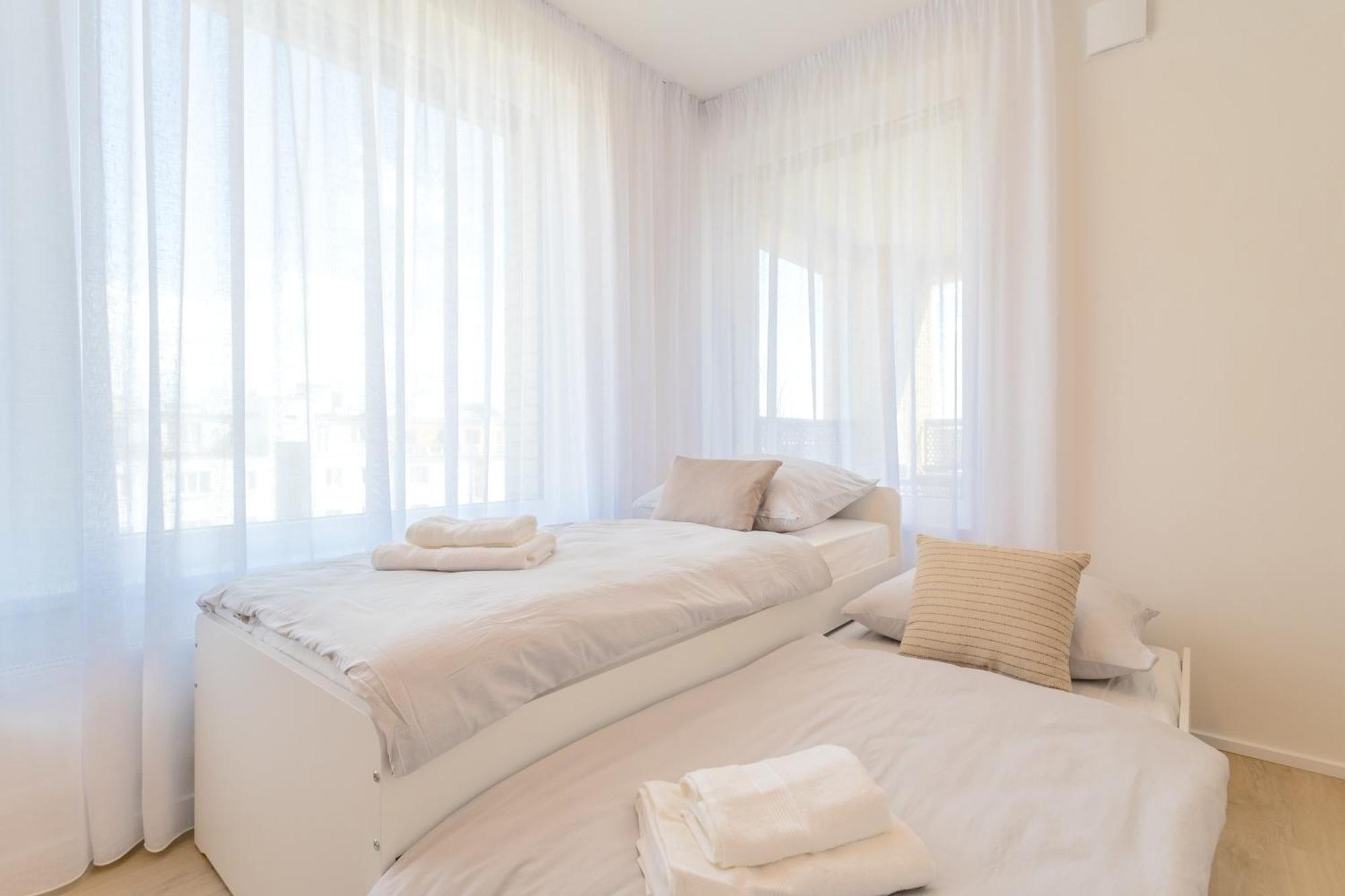Apartament Bright 2Br - 7Th Floor, Balcony, Free Parking By Gravity Praga Zewnętrze zdjęcie